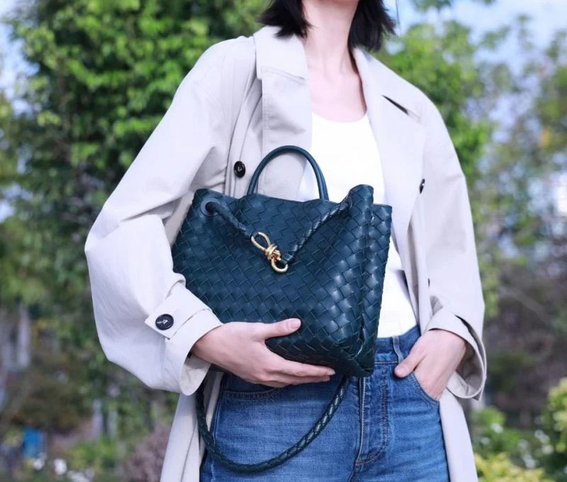 Fake BV Andiamo Bag